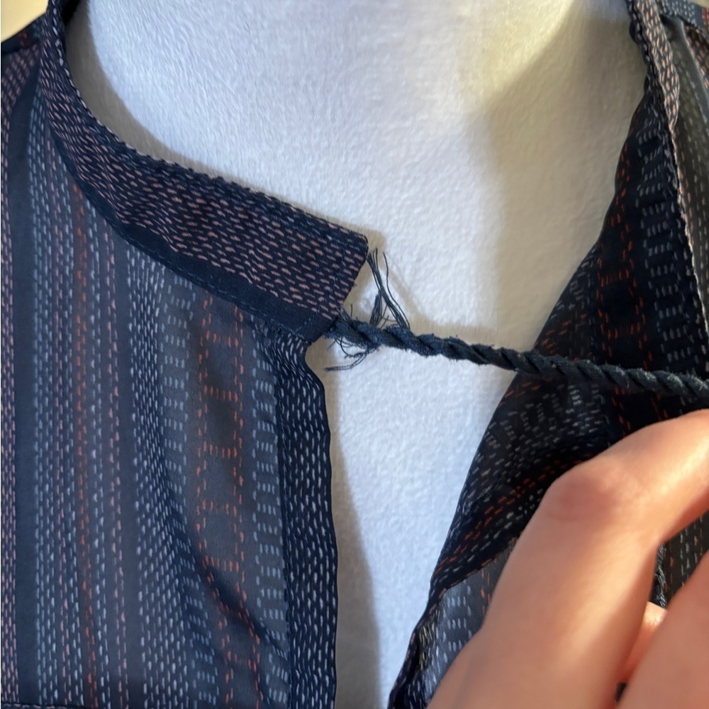 Lucky Brand Blouse - Picture 6 of 8